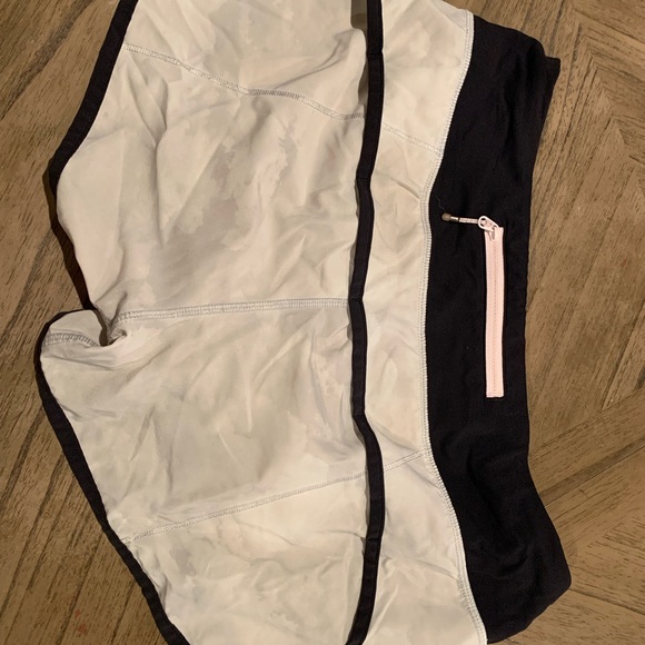 Lot of Lululemon speed shorts- 3 pair - Picture 3 of 8